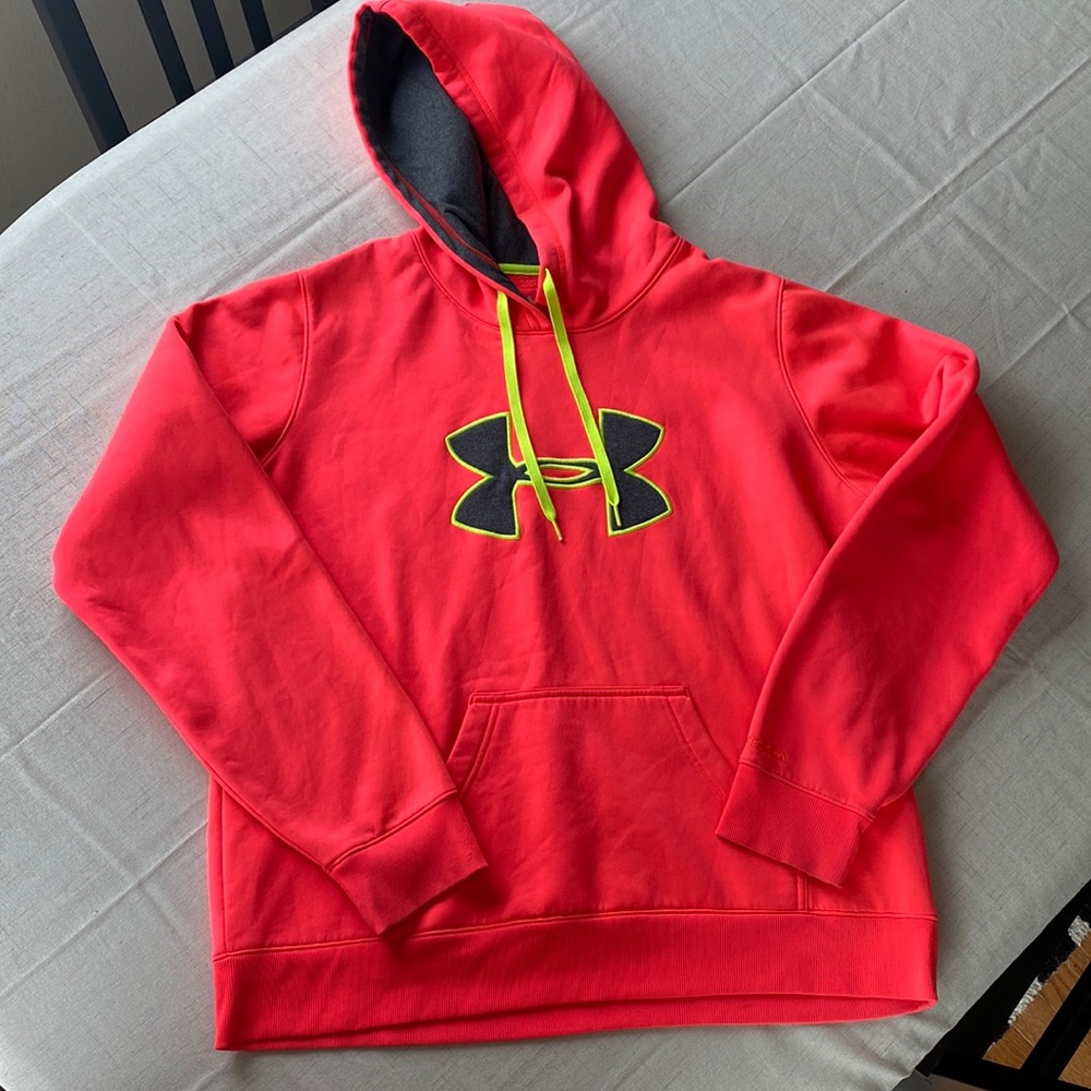 Under Armour sweatshirt